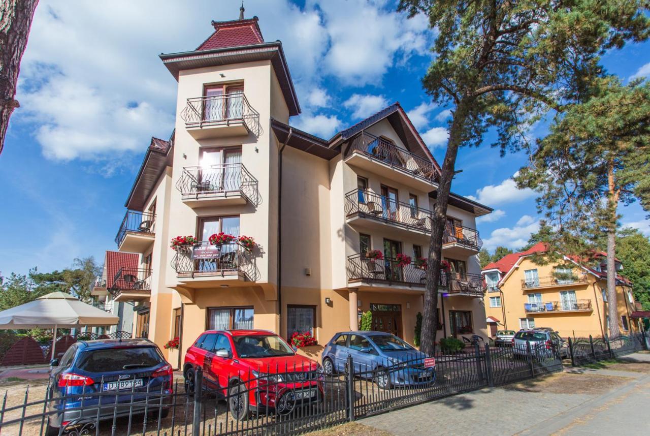 Villa Carmen Międzywodzie Buitenkant foto